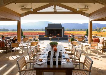 Round Pond Estate Winery